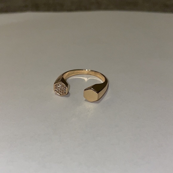 Adjustable Ring - Picture 2 of 3
